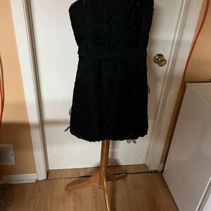 𝅺BCBGMAXAZRIA Silky Sleeveless dress